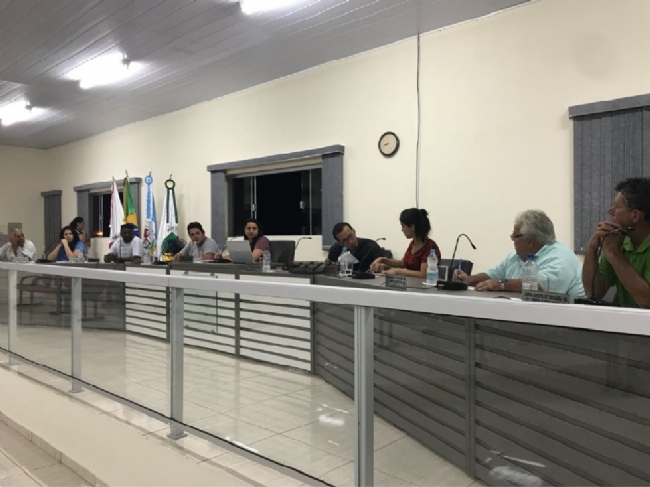 Imagem da notícia: MESA DIRETORA